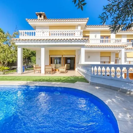 Sleeps 10 Pool Wifi *